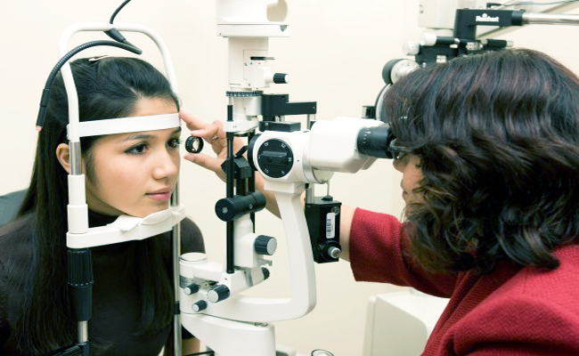 Optometry Colleges in Pune India